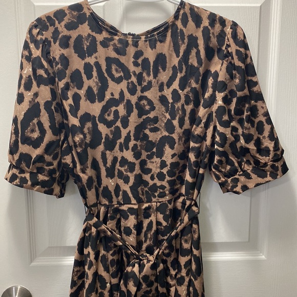 Leopard Print High-low SHEIN Top - Picture 2 of 7
